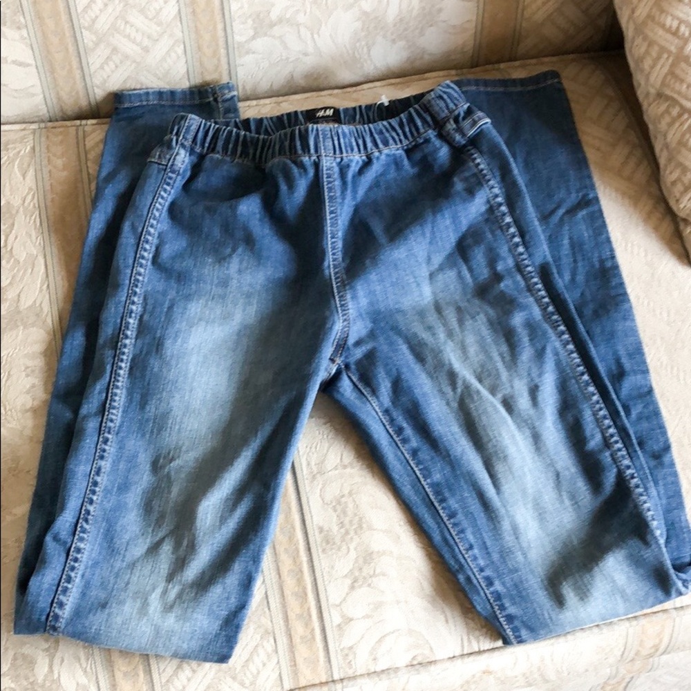 H&M skinny jeggings with elastic waist, size XS